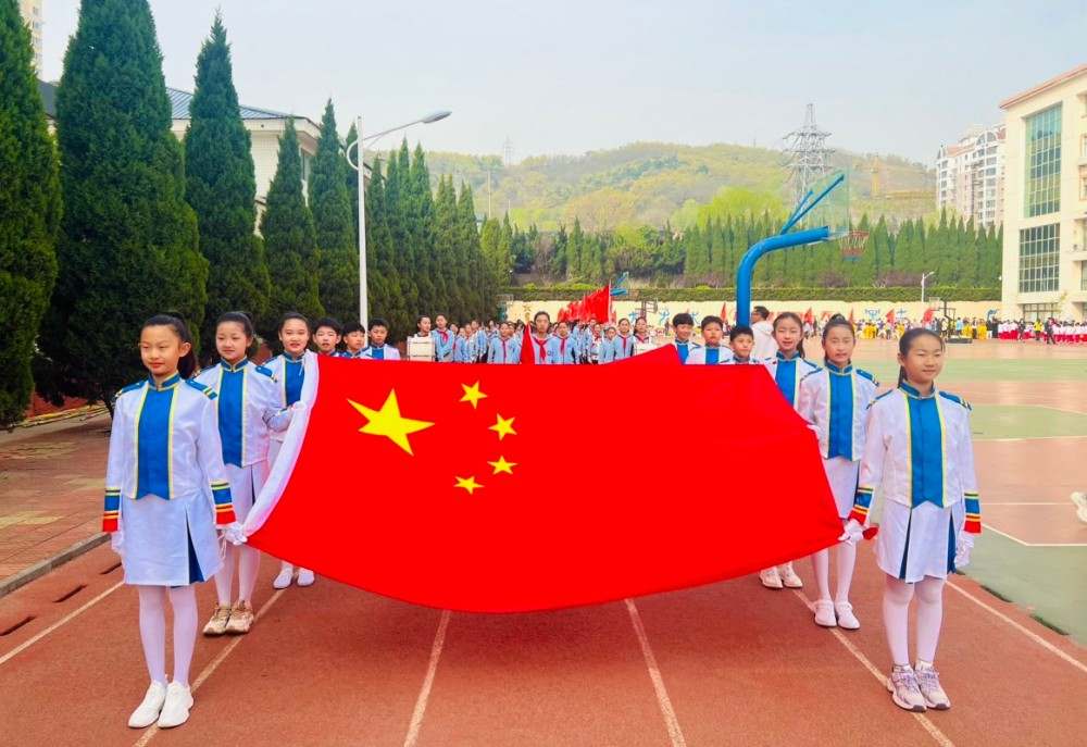 科技文體交融，“五育”之花盛放 ——北竹島小學(xué)第十四屆科技·文化·體育綜合運(yùn)動(dòng)會(huì)盛大開(kāi)幕